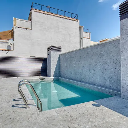 Blueground De Gracia Pool Roof Bcn-56 شقة برشلونة